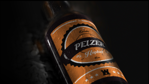 Bierproeflokaal: Lokaal gebrouwen Peizer Hopbel Bier